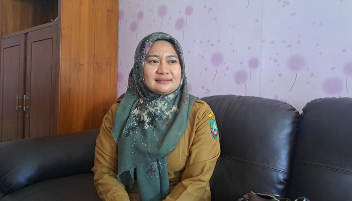 Manfaatkan PADes, Pemerintah Desa Plantungan Bangun Jalan untuk Warga