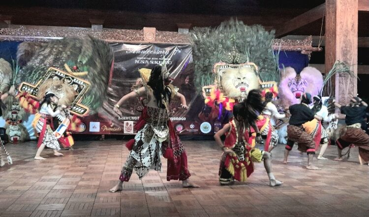 Parade Reog Ponorogo Meriahkan HUT Ingsun Sukoharjo ke-7, Ketua FBM Beri Apresiasi