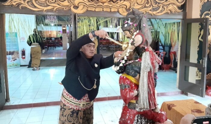 Kirab Budaya dan Jamasan Gangsa Sriwedari Jadi Simbol Pelestarian Budaya, Ketua FBM Beri Apresiasi