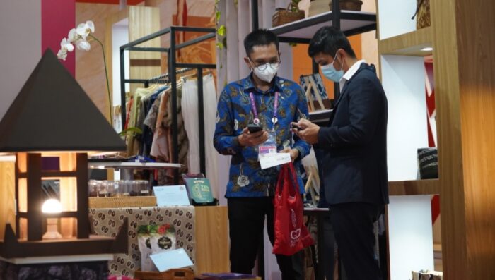 Curi Perhatian, Stand Produk Aromaterapi dan Cokelat Bali Diserbu Para Delegasi G20