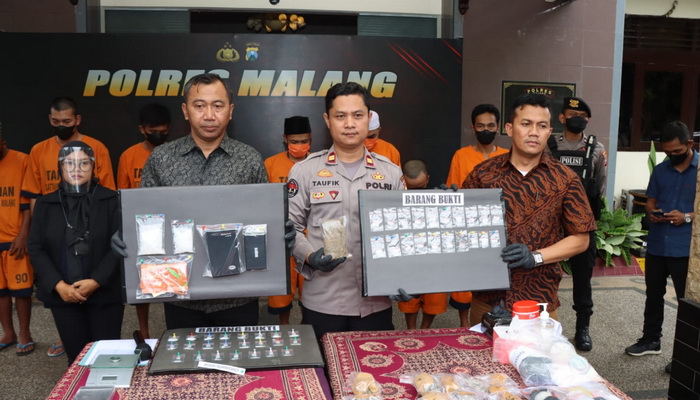 17 Tersangka Kasus Narkoba Berhasil Diamankan Satnarkoba Polres Malang