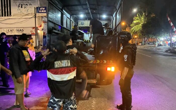 Asyik Pesta Miras, 10 Orang di Kota Solo Diangkut Polisi