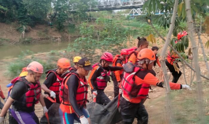 Tenggelam Saat Mencari Ikan, Jasad Pardiman Ditemukan di Aliran Bengawan Solo
