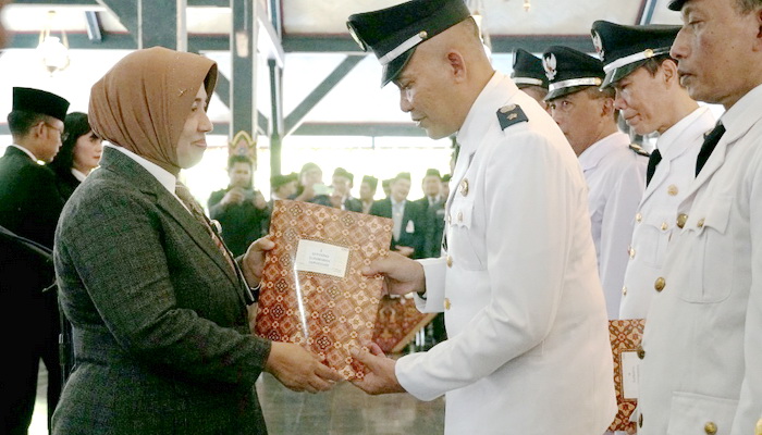 Bupati Purworejo Kukuhkan Perpanjangan Masa Jabatan 465 Kades