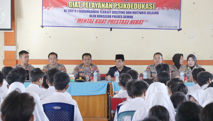 Dukung Program Zero Bullying, Polisi di Demak Gencar Blusukan ke Sekolah