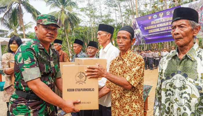 Dandim Purworejo Tutup TMMD Sengkuyung Tahap III Tahun 2024 di Desa Wonosuko