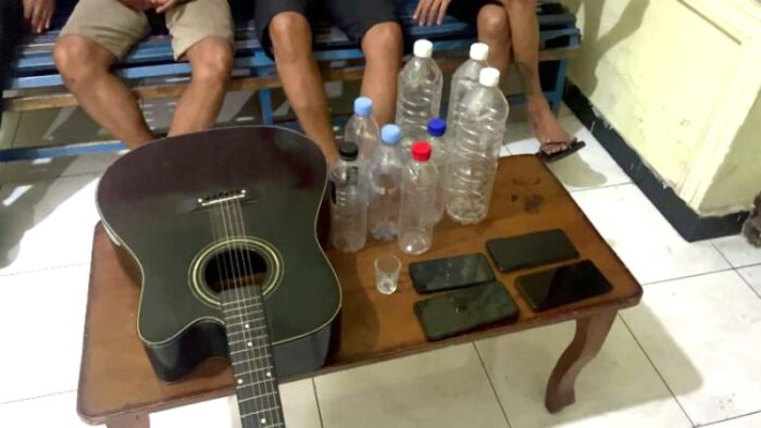 Pesta Miras Ciu Meresahkan, 4 Warga Diamankan Patroli Tim Sparta