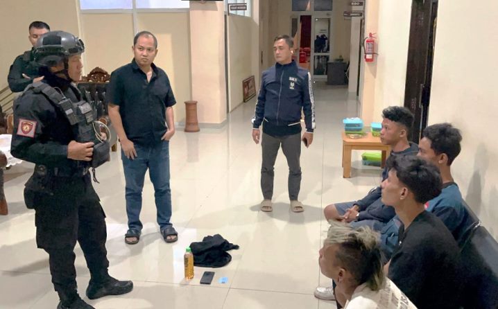 Mabuk Miras Aniaya Warga, 4 Pemuda Digelandang Tim Sparta