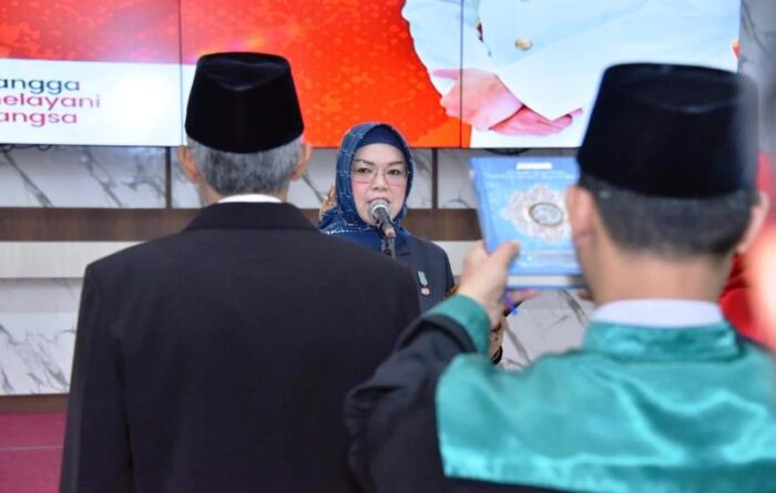 Bupati Sukoharjo Lantik Sekda Baru, Abdul Haris Widodo: Fokus pada Koordinasi dan Peningkatan Kinerja