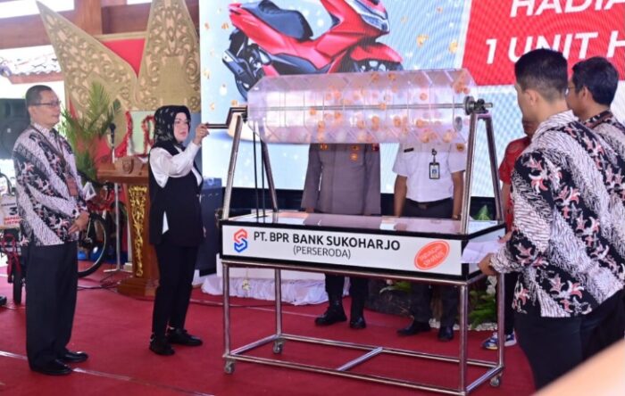 Bupati Dorong BPR Bank Sukoharjo Genjot Kinerja Lewat Layanan Digital