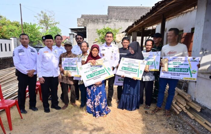Baznas dan Pemkab Sukoharjo Salurkan Rp204 Juta, 16 Warga Dapat Bantuan RTLH