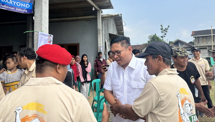 Deklarasi Tani Merdeka dan Bakti Sosial Tabur Benih Ikan di Rawa Pening