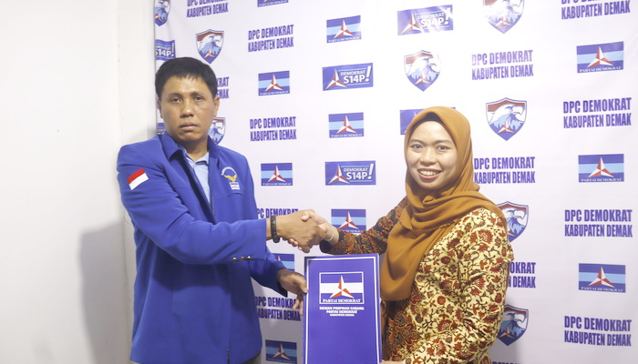 Bupati Demak Selaku Petahana, Kembali Mendaftar Sebagai Calon Bupati Lewat Partai Demokrat