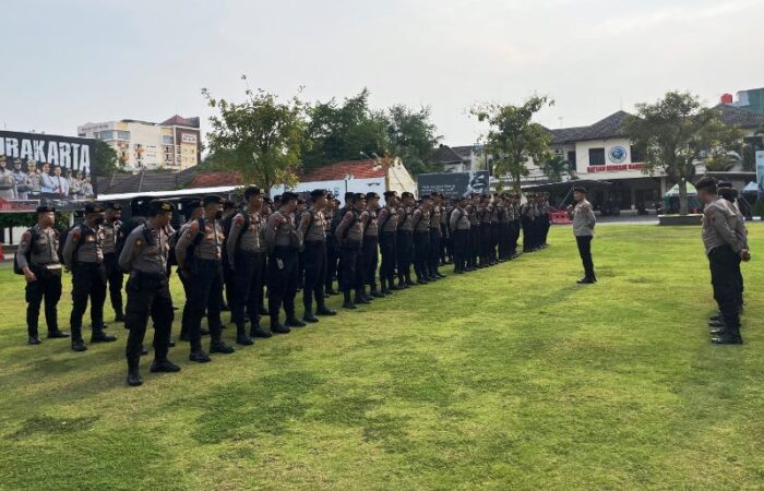 Polresta Surakarta Kirim 60 Personel BKO Amankan Aksi Unjuk Rasa di Pati