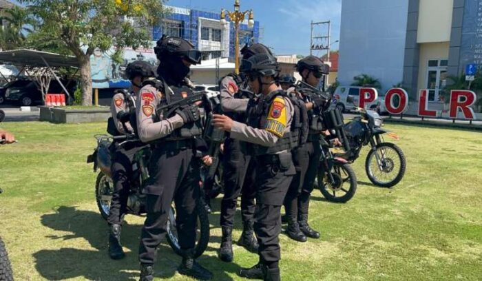 Sat Samapta Polresta Surakarta Latihan Peningkatan Kemampuan Penanganan Aksi Massa